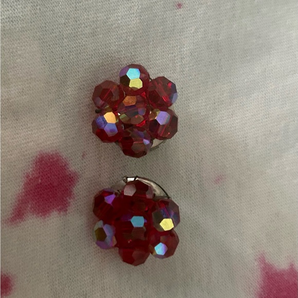 Vintage sparkling earrings red clip on - Picture 4 of 5